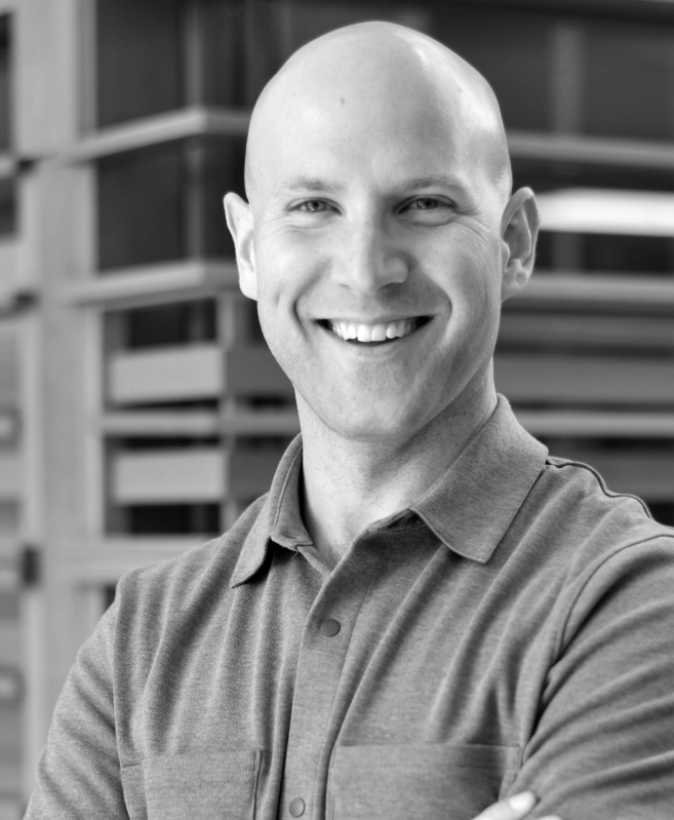 Dr. Luc Martin